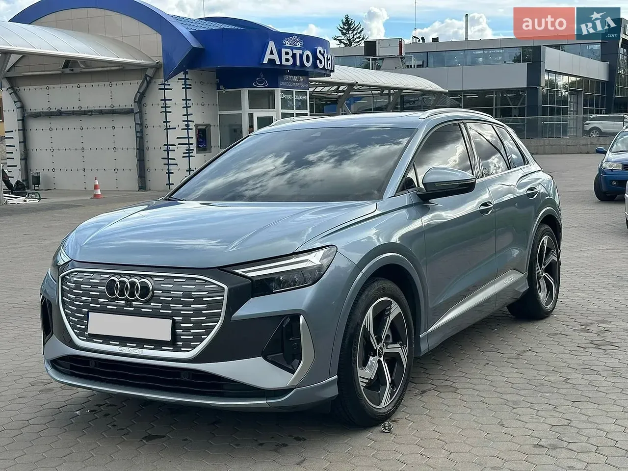 Audi Q4 E-Tron 2023 photo 3