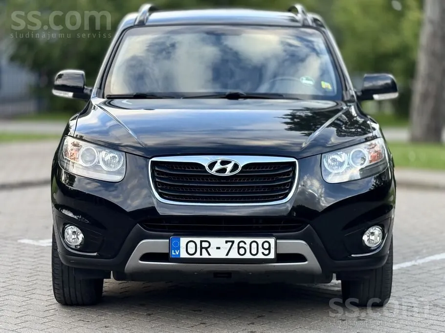 Hyundai Santa Fe 2012 photo 5