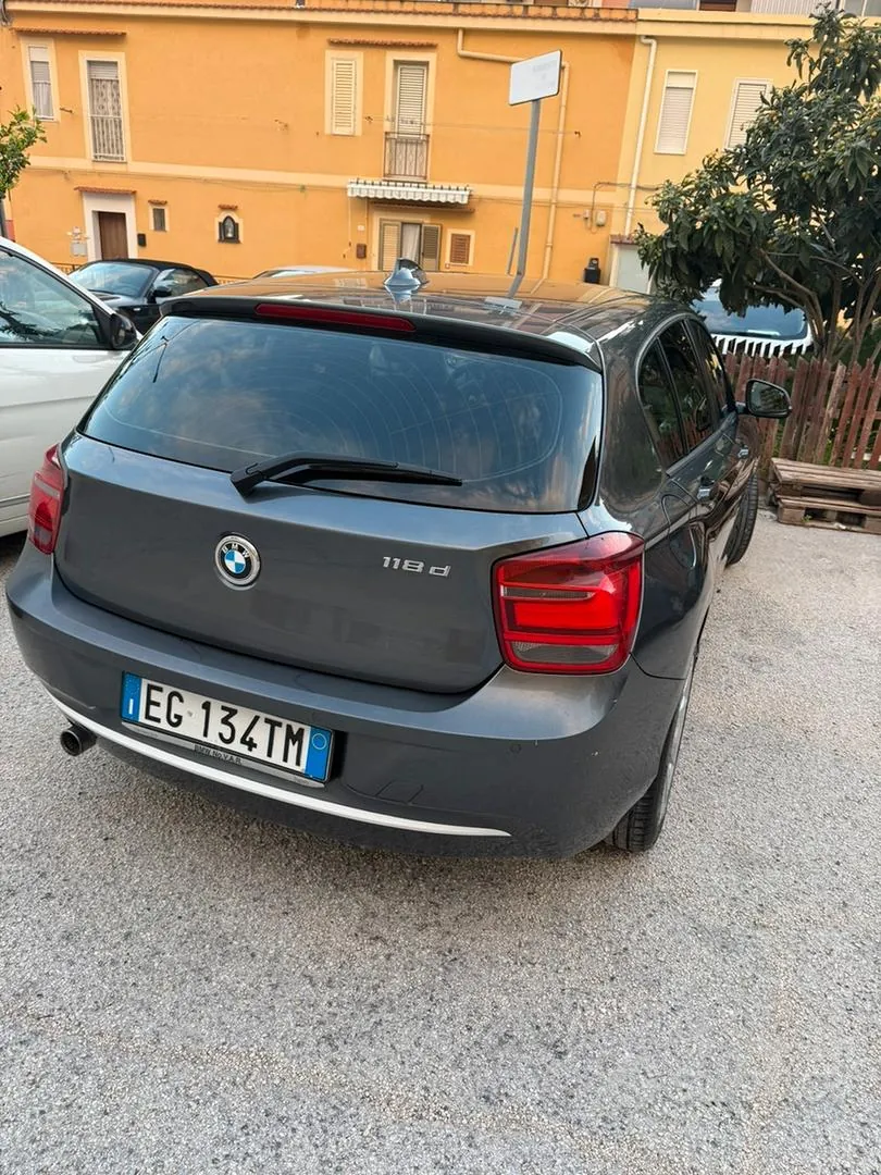 BMW 1 Series 2011 photo 4