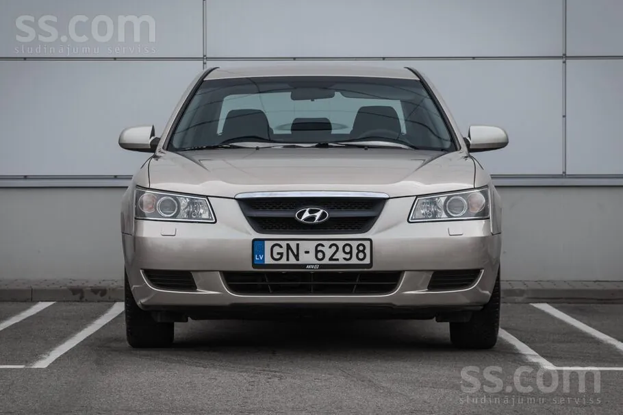 Hyundai Sonata 2007 photo 2