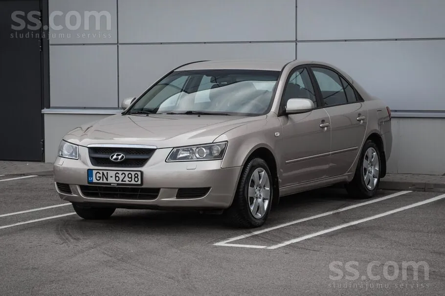 Hyundai Sonata