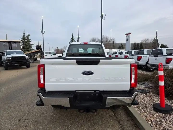 Ford Super Duty F-250 2024 photo 4