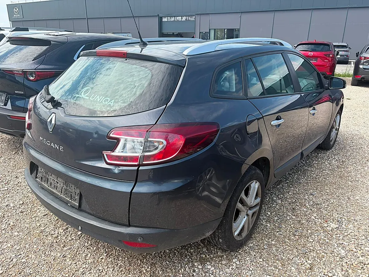 Renault Megane 2010 photo 3