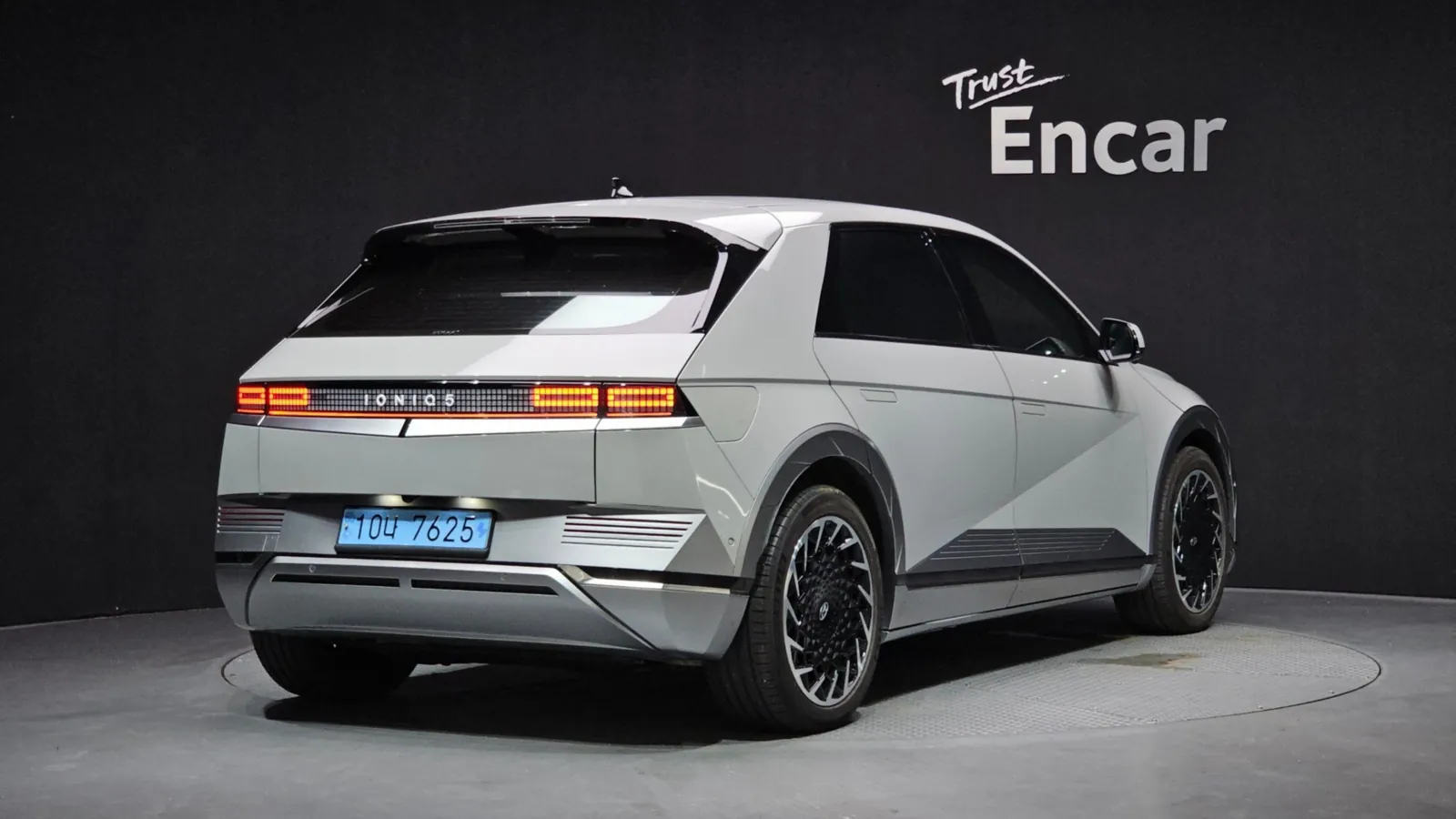 Hyundai Ioniq 5 2024 photo 2