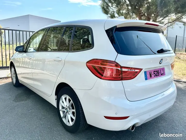 BMW 218I Gran Tourer 2019 photo 2