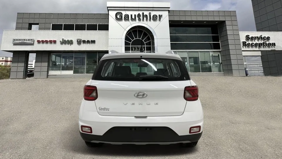 Hyundai Venue 2023 photo 5