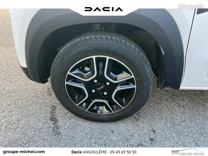 Dacia Spring 2023 photo 3