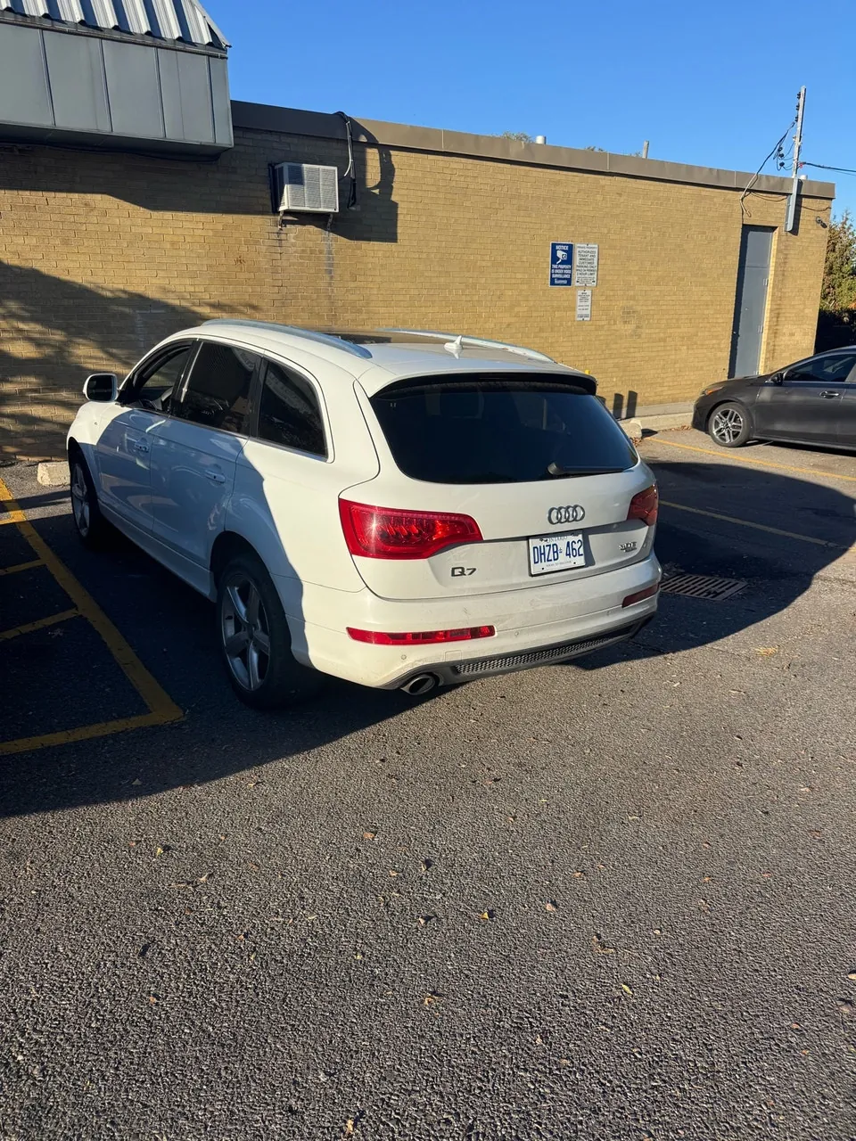Audi Q7 2012 photo 2