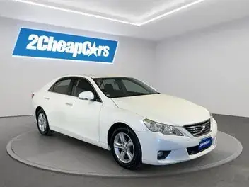 Toyota Mark X 2012 photo 4