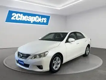 Toyota Mark X 2012 photo 2