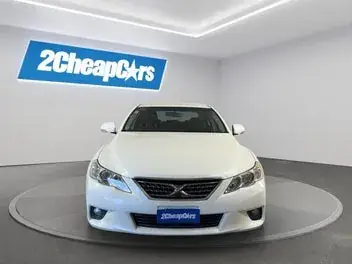 Toyota Mark X 2012 photo 3