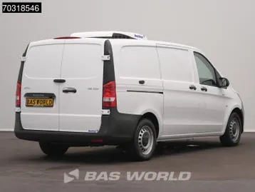 Mercedes-Benz Vito 2022 photo 2