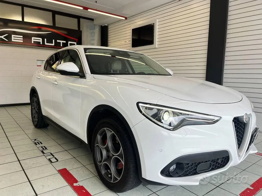 Alfa Romeo Stelvio 2018 photo 3