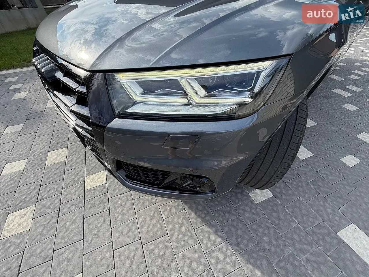 Audi Q5 2017 photo 2