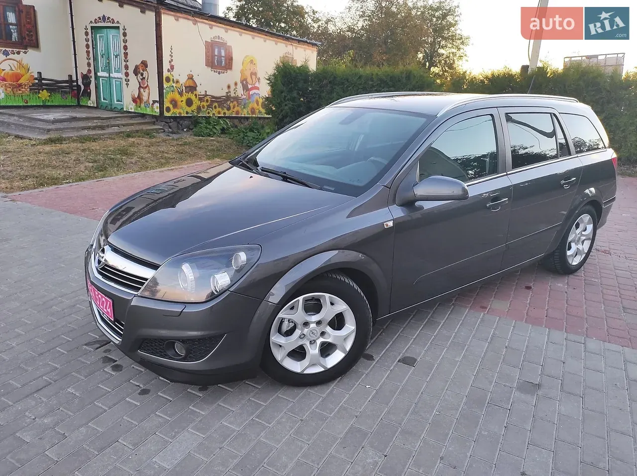 Opel Astra 2009 photo 4
