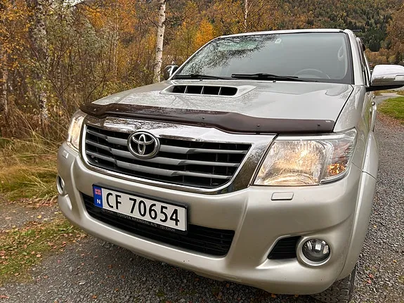 Toyota Hilux 2013 photo 5