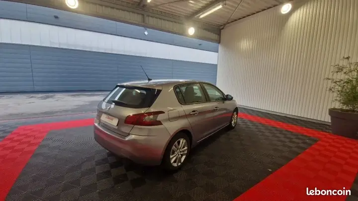 Peugeot 308 2021 photo 5