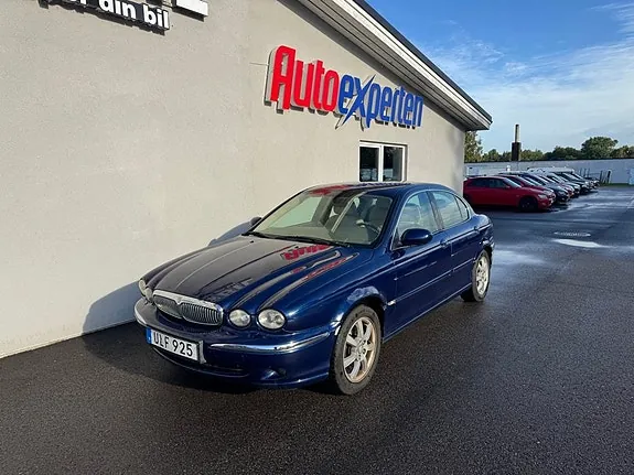 Jaguar X-Type 2004 photo 4
