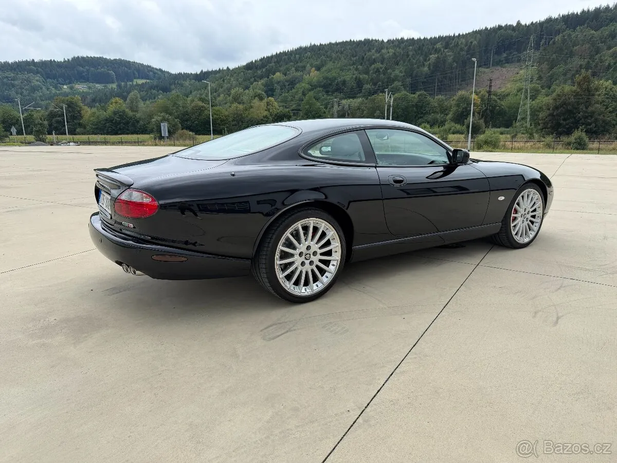 Jaguar Xkr 2004 photo 5