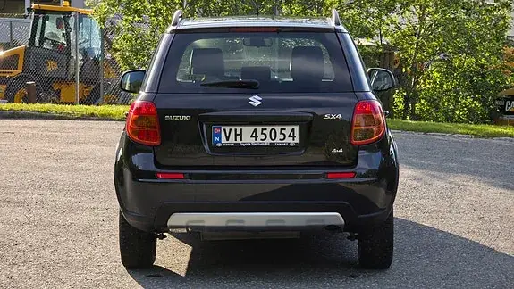 Suzuki Sx4 2012 photo 4