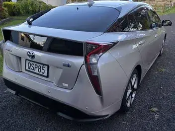 Toyota Prius 2016 photo 3