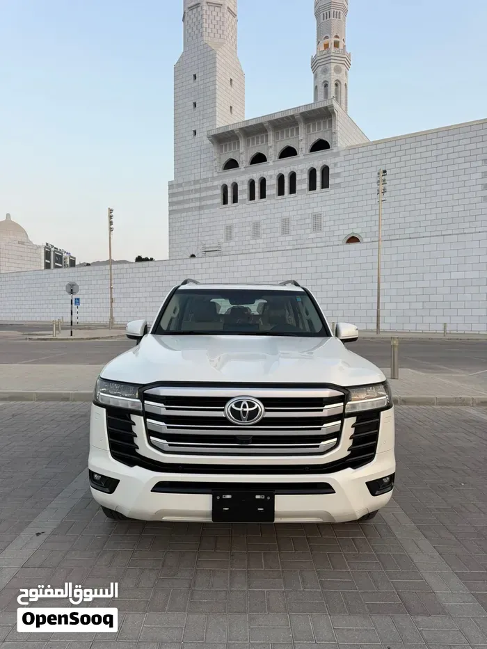 Toyota Land Cruiser Gxr 2026 photo 3