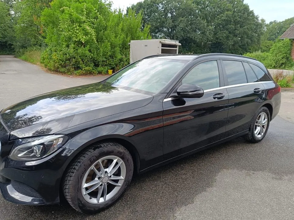 Mercedes-Benz C 180