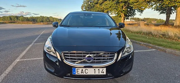 Volvo S60 2013 photo 5