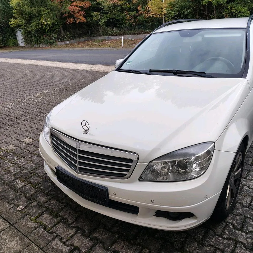 Mercedes-Benz C250