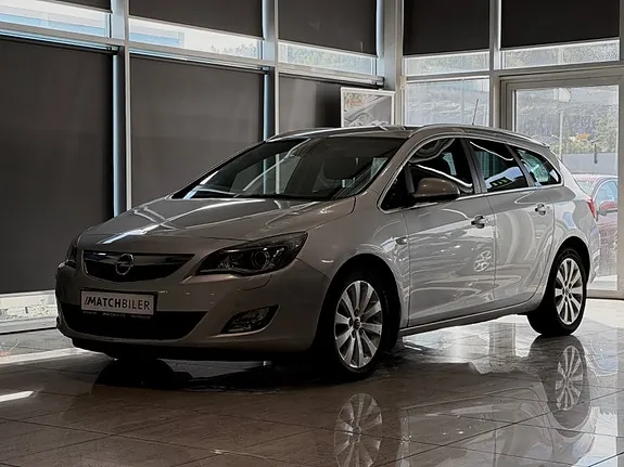 Opel Astra 2011 photo 5