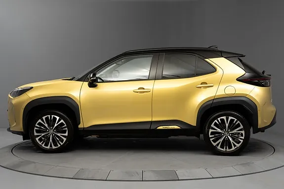 Toyota Yaris Cross 2023 photo 2