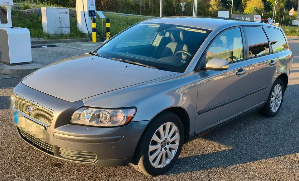 Volvo V50