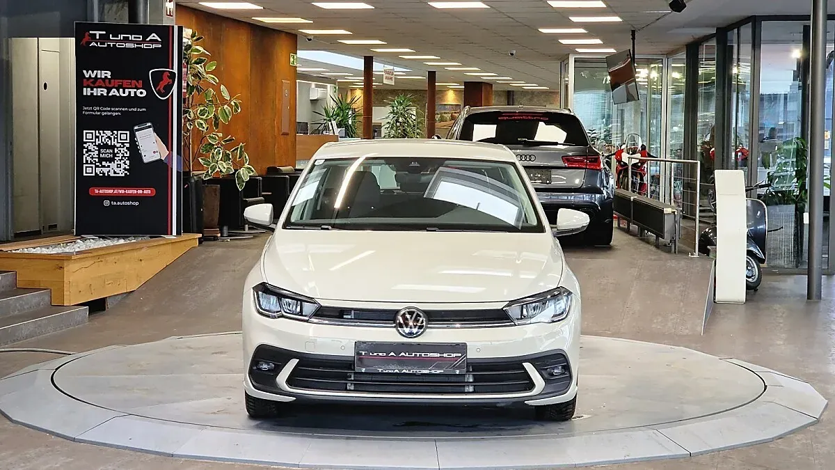 Volkswagen Polo 2023 photo 3