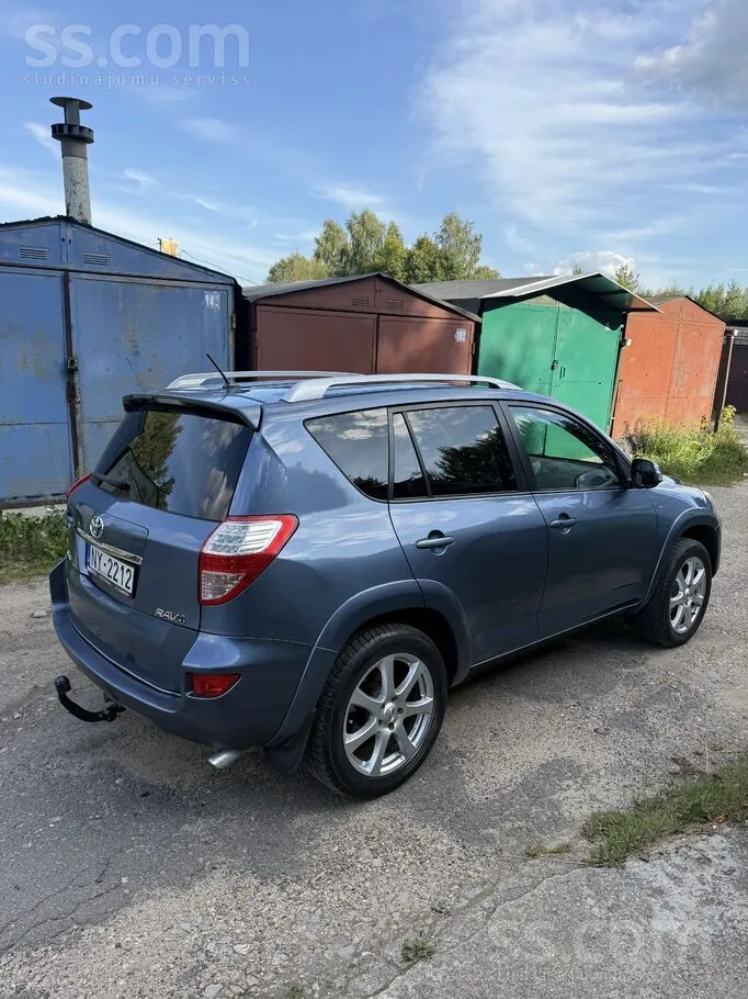 Toyota Rav4 2009 photo 5