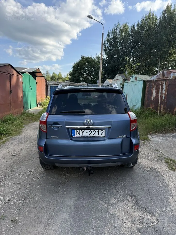 Toyota Rav4 2009 photo 4