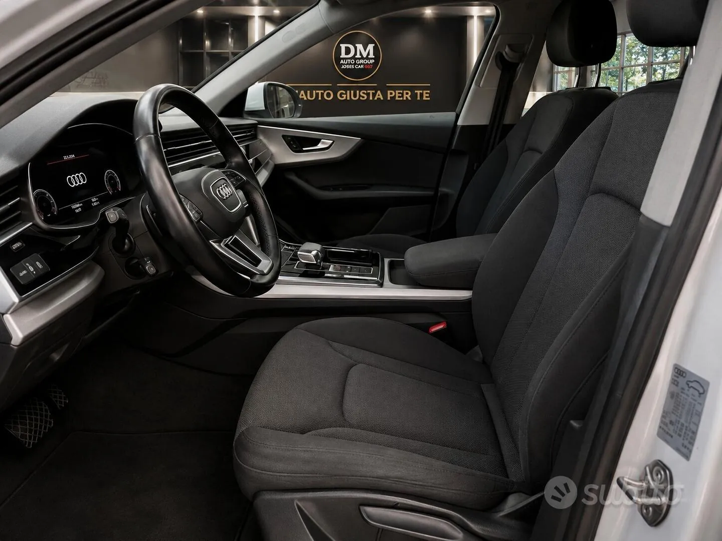 Audi Q8 2022 photo 2