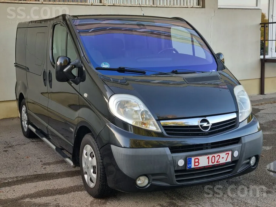 Opel Vivaro 2009 photo 3