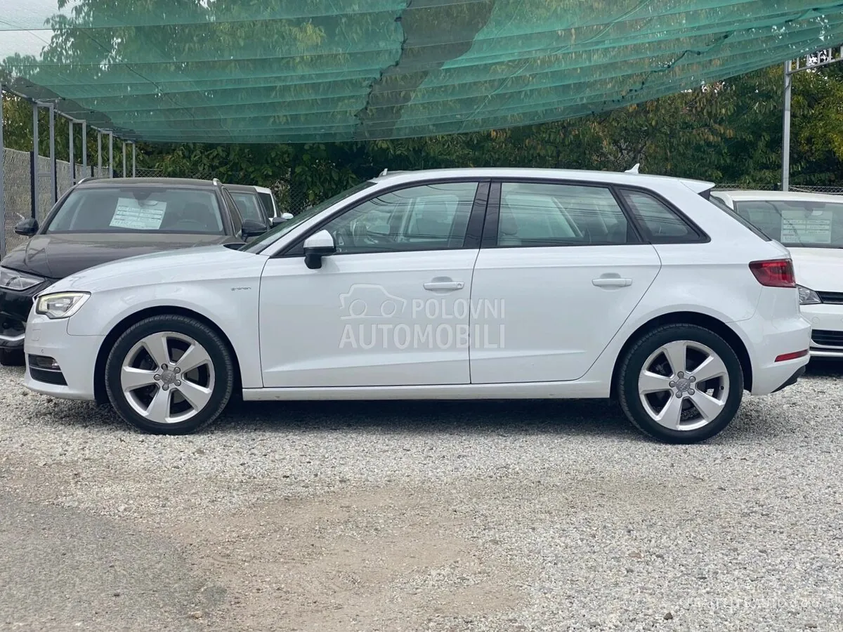 Audi A3 2015 photo 5