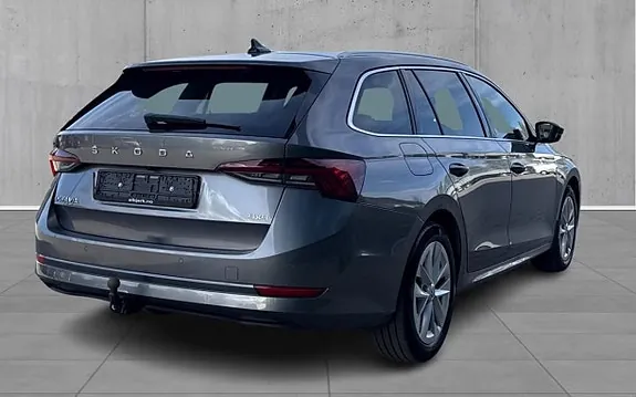 Skoda Octavia 2024 photo 3