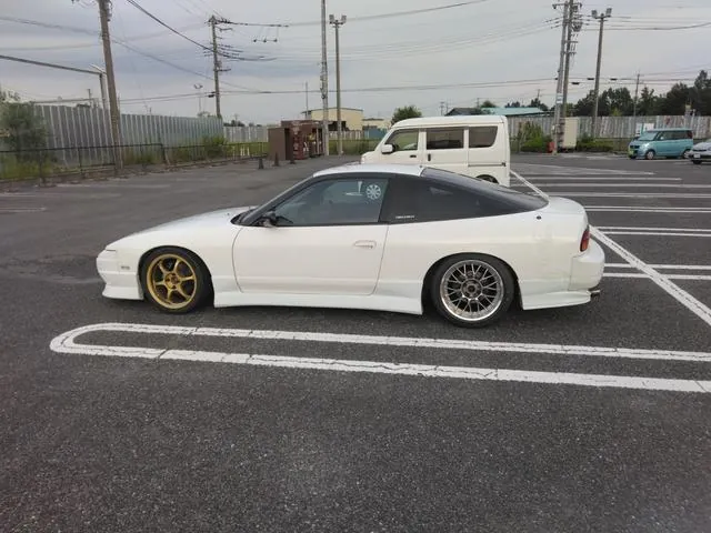 Nissan 180Sx 1994 photo 4