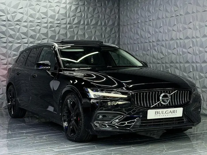 Volvo V60 2019 photo 2