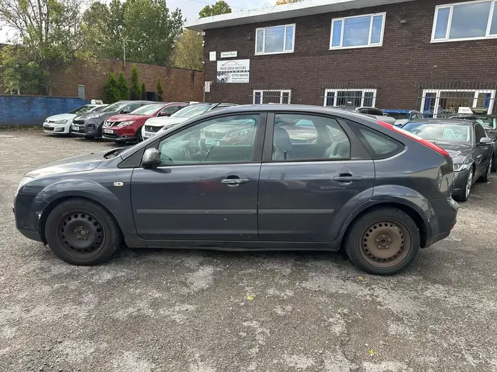 Ford Focus 2007 photo 4