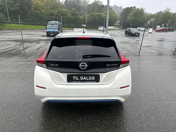 Nissan Leaf 2018 photo 5