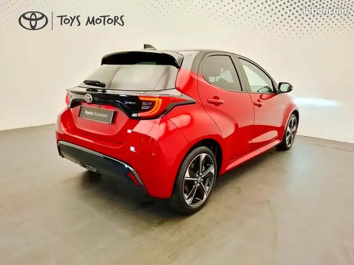 Toyota Yaris 2025 photo 3