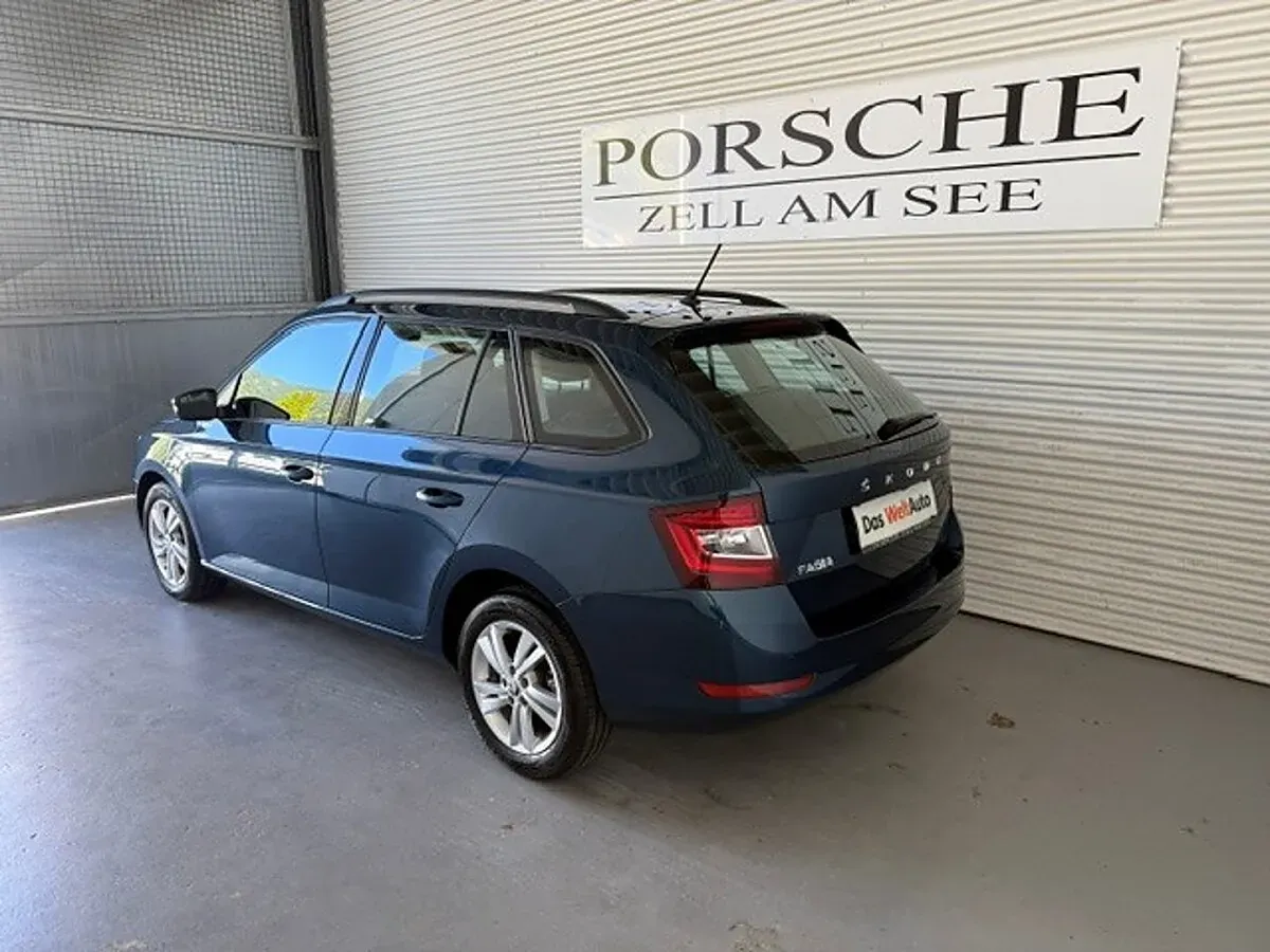 Skoda Fabia 2021 photo 2