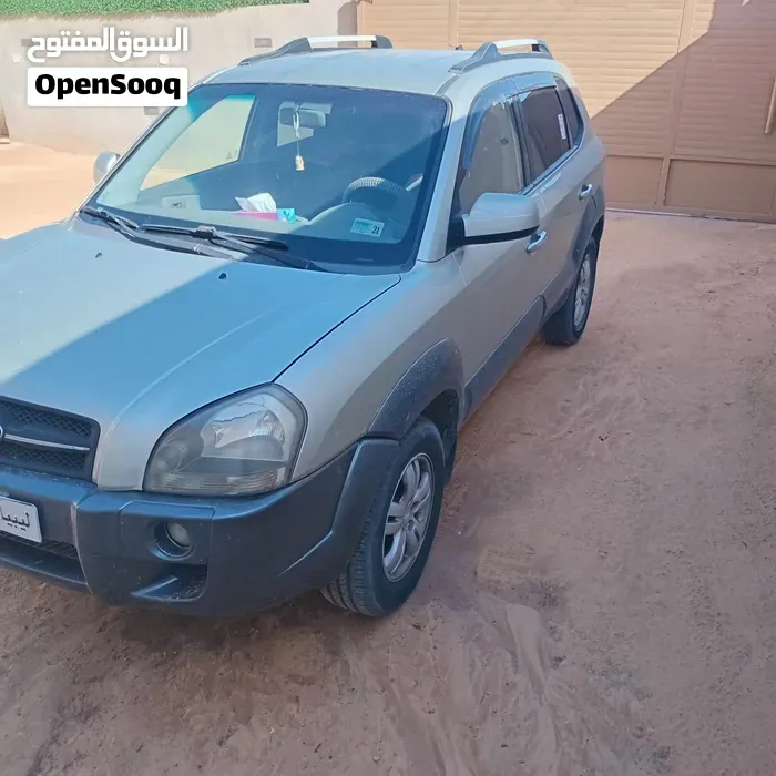 Hyundai Tucson 2008 photo 3