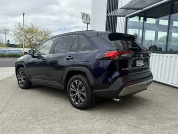 Toyota Rav4 2025 photo 4