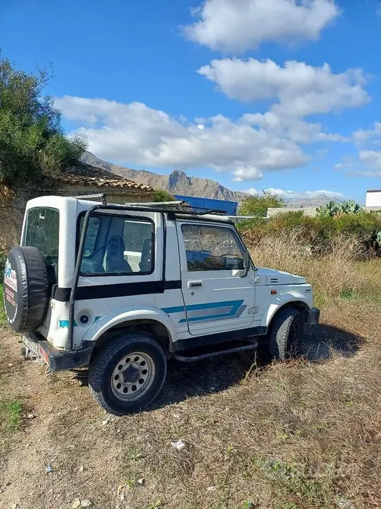 Suzuki Sj 413 1989 photo 3