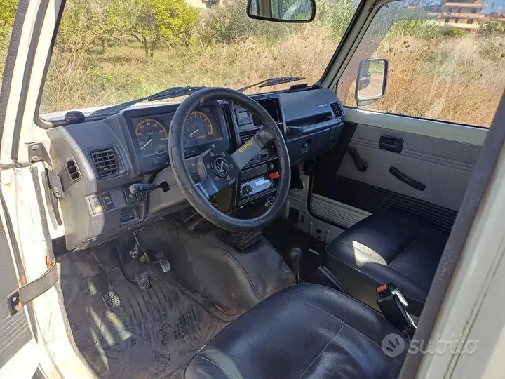 Suzuki Sj 413 1989 photo 2