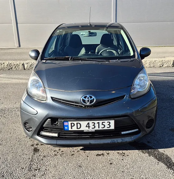 Toyota Aygo 2012 photo 3
